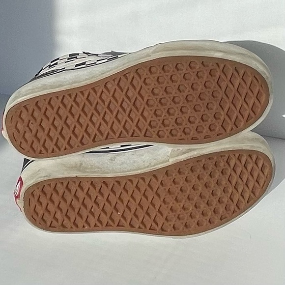 GIRLS' VANS FILMORE HI PLATFORM SNEAKERS, black/white checkered, size US 3.0 - Picture 5 of 6